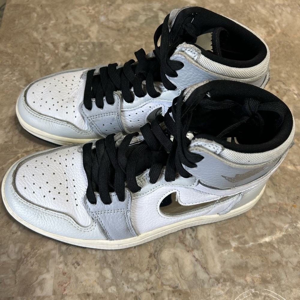 AIR JORDAN 1 ZOOM CMFT 2 CHROME SWOOSH
